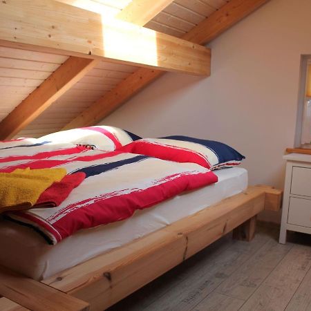 Comfy Farmhouse In Brusow With Garden Kropelin Экстерьер фото